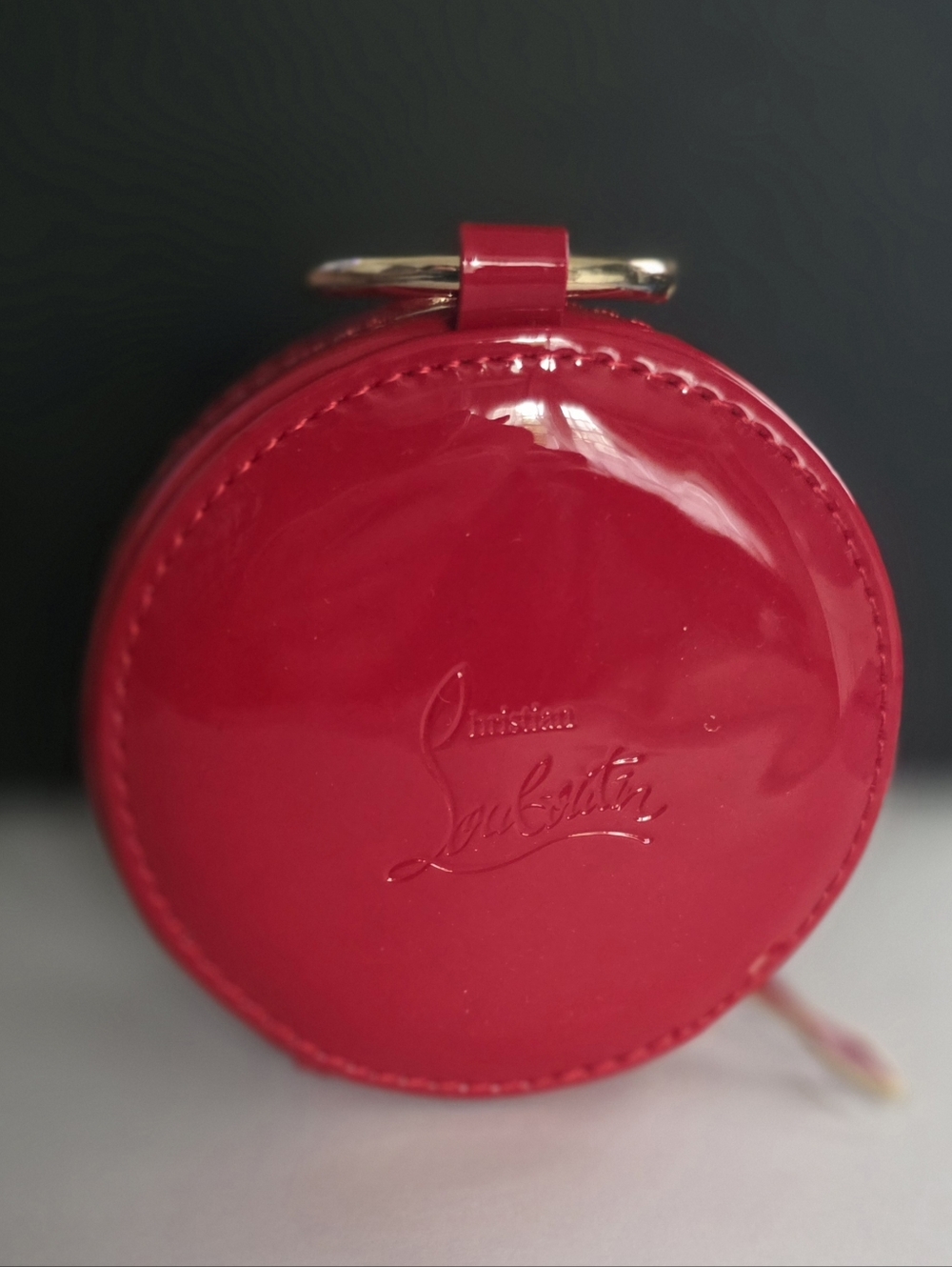 Christian Louboutin Red Patent Zip Around Foundation Compact Carrying Case Charm - Picture 2 of 16